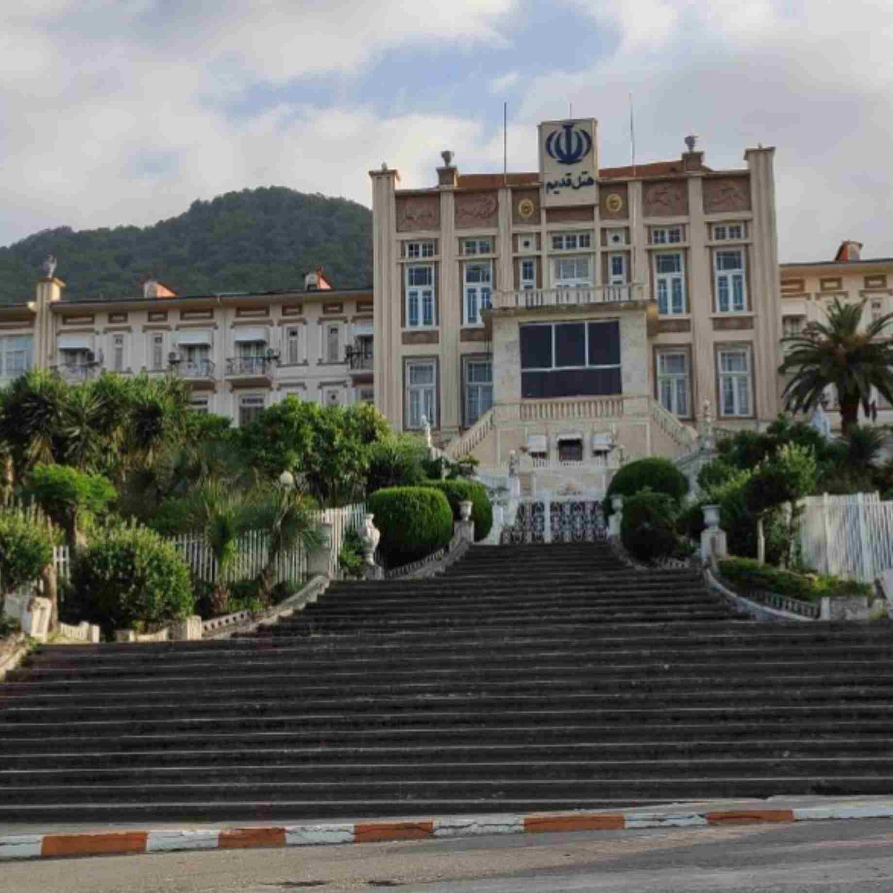 آهنگ جدید عروس تو پاش پاشنه باشه